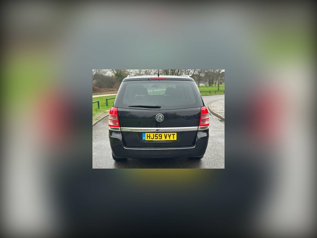Vauxhall Zafira Active Black #3