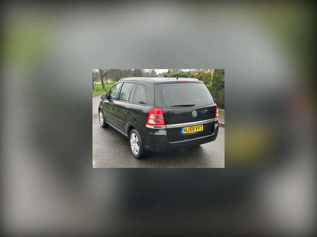 Vauxhall Zafira Active Black #2