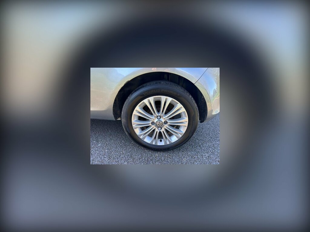 Vauxhall Corsa Se Silver #6