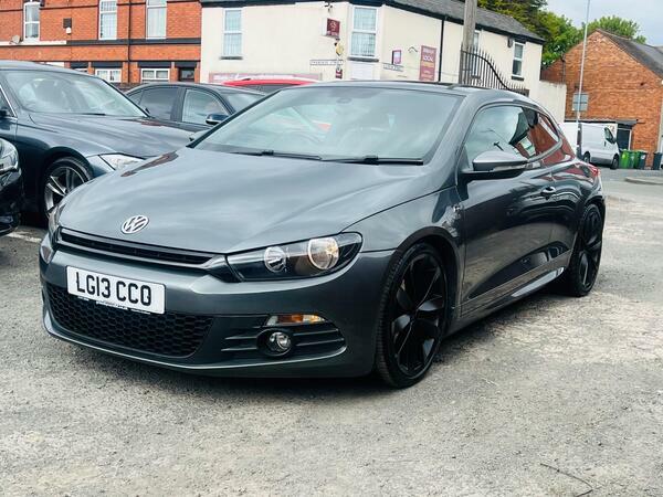 Volkswagen Scirocco 2.0 Tdi Bluemotion Tech R-line Dsg Euro 5 Ss Grey #2