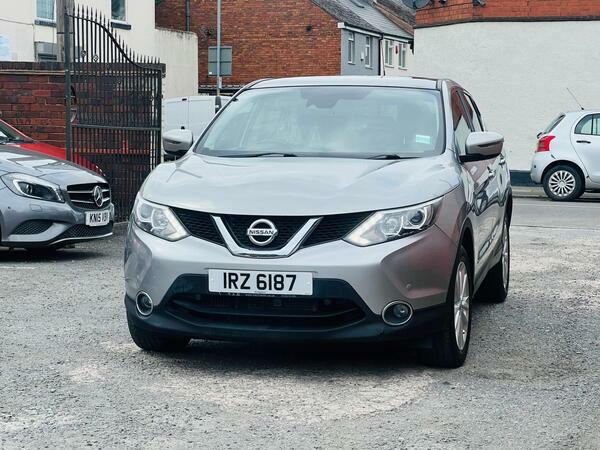Nissan Qashqai 1.6 Dci Acenta Premium Xtron 2Wd Euro 5 Ss Silver #2