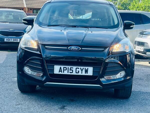 Ford Kuga 2.0 Tdci Zetec Powershift Awd Euro 6 Ss AP15GYW Black #2