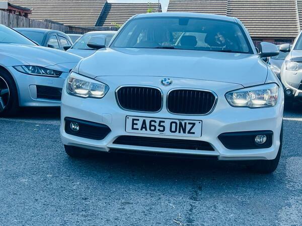 BMW 1 Series 1.5 116D Se Euro 6 Ss EA65ONZ White #2