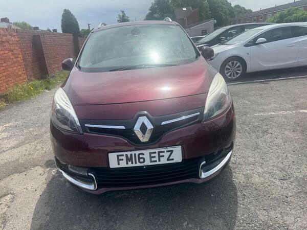 Renault Grand Scenic 1.5 Dci Dynamique Nav Euro 6 Red