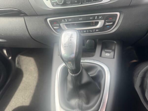 Renault Grand Scenic 1.5 Dci Dynamique Nav Euro 6 Red #6