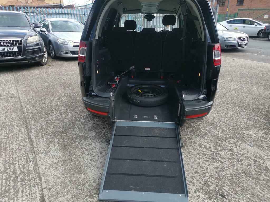 Ford Galaxy 2.0 Tdci Ghia Black #2