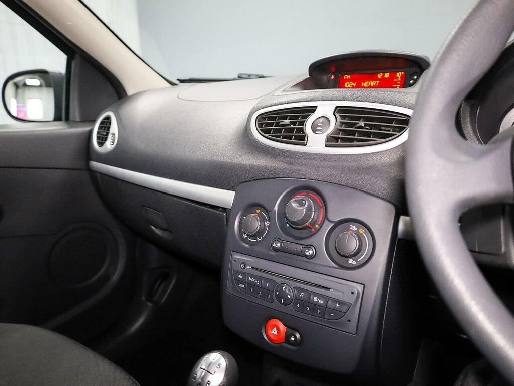 Renault Clio Hatchback A060LWR Black #4