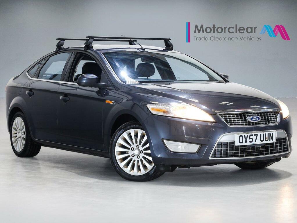 Ford Mondeo Hatchback Grey