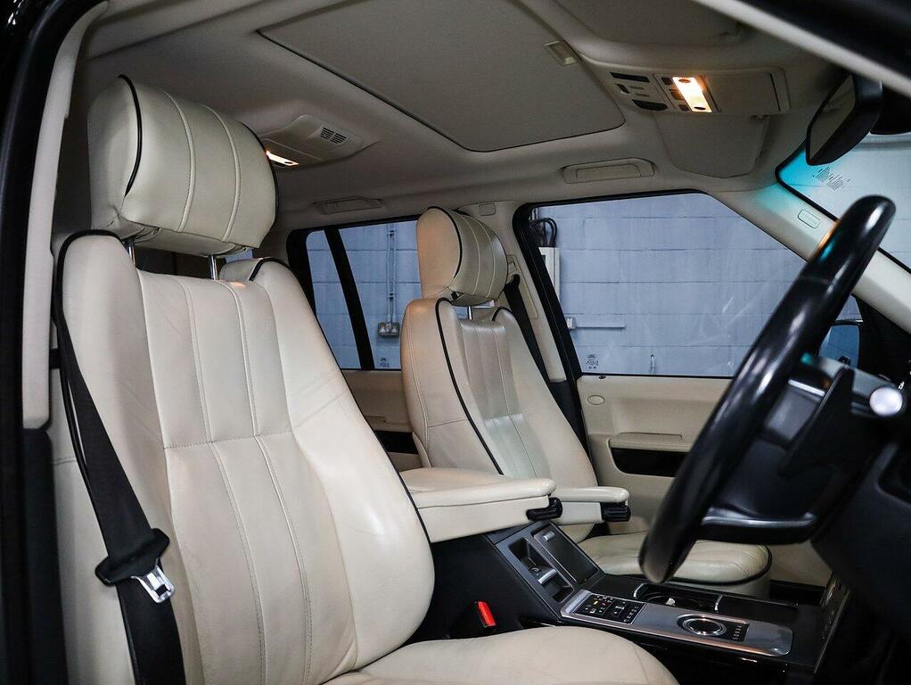 Land Rover Range Rover Td V8 Vogue Suv  Black #2