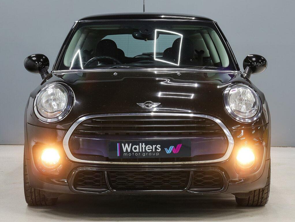 Mini Hatch Cooper Hatchback Black