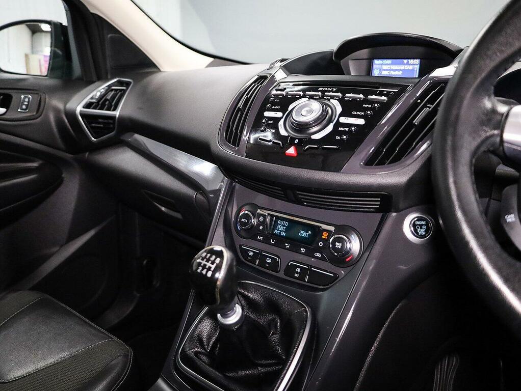 Ford Kuga Tdci Titanium Suv AV65NME Black #4