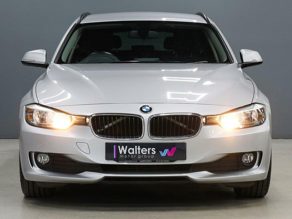 BMW 3 Series 320D Se Touring Silver