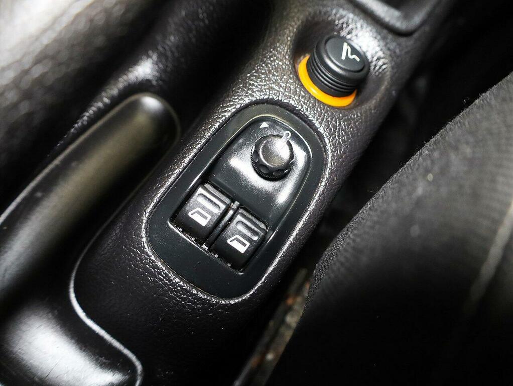 Peugeot 206 SW 1.4 8V S Ac Yellow #20