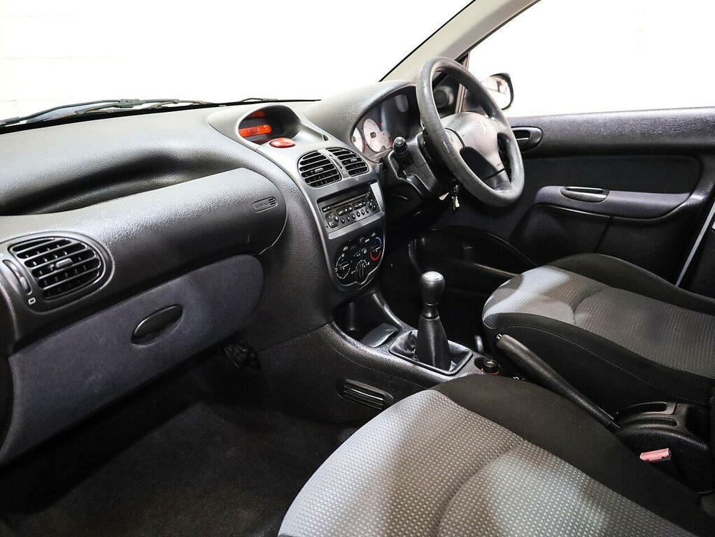 Peugeot 206 SW 1.4 8V S Ac Yellow #11