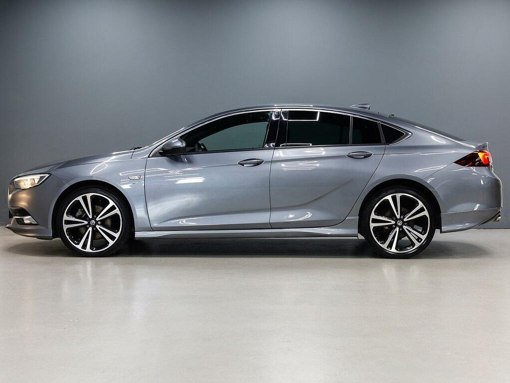 Vauxhall Insignia Hatchback FE18YRG Grey #6