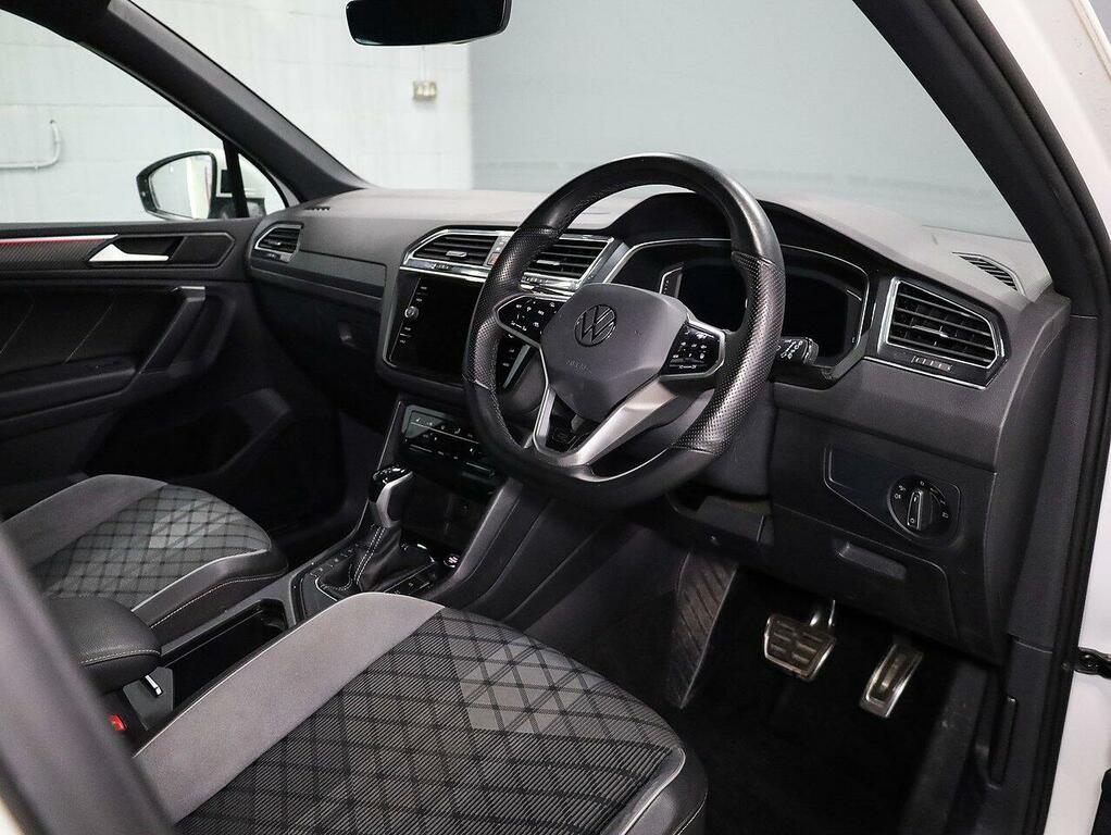 Volkswagen Tiguan Tsi 13Kwh R-line Suv AJ23BGV White #3