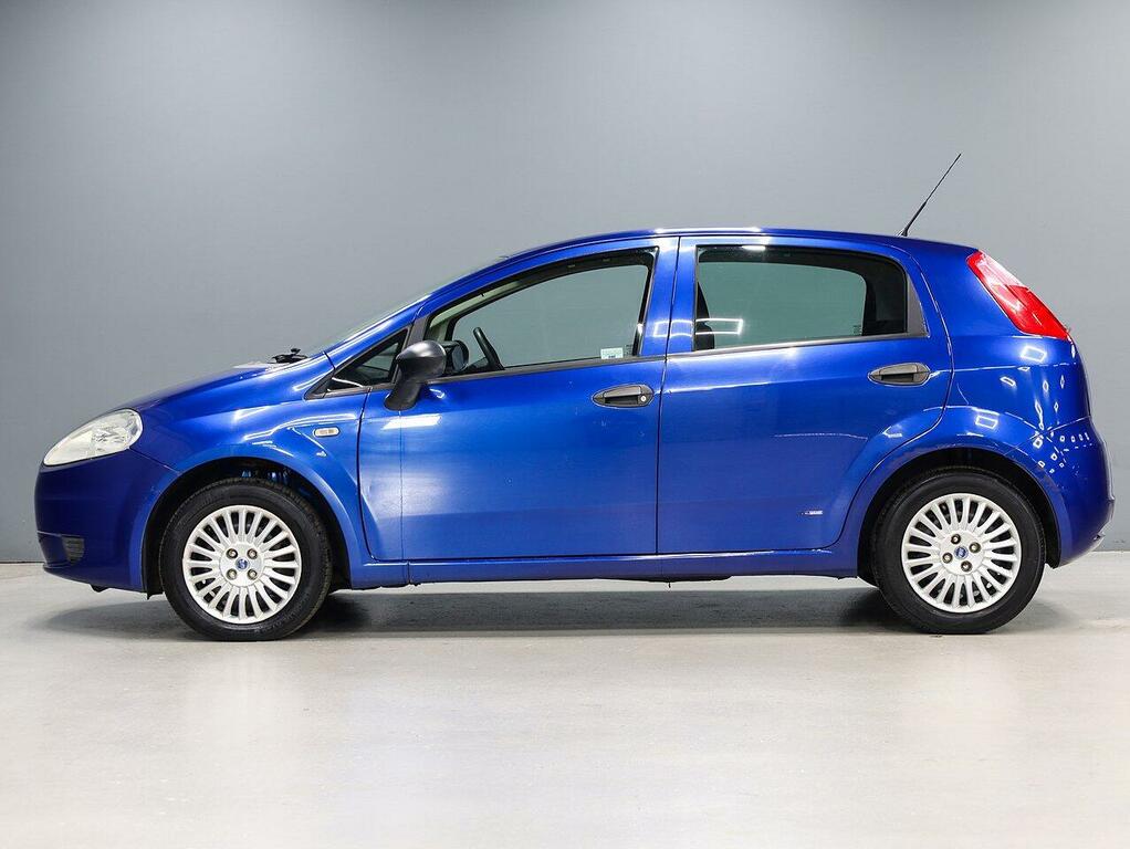 Fiat Grande Punto Hatchback Blue #6