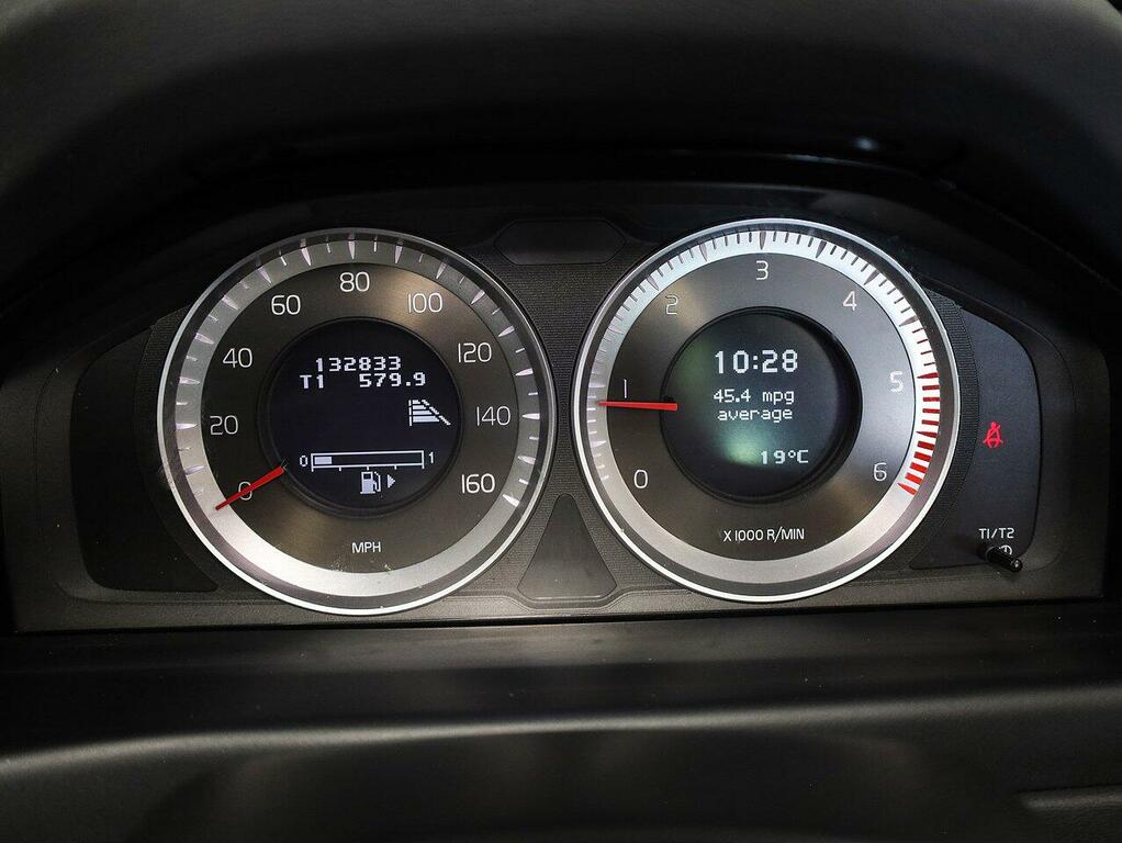 Volvo S80 2.0 D3 Se Lux Silver #17