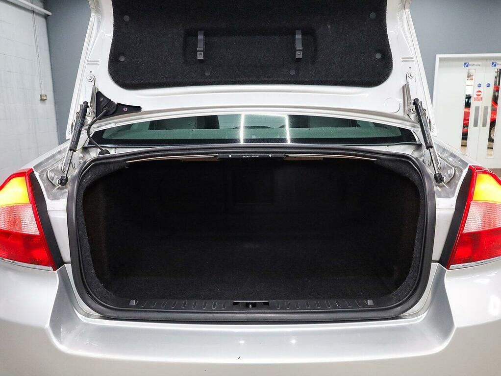 Volvo S80 2.0 D3 Se Lux Silver #28