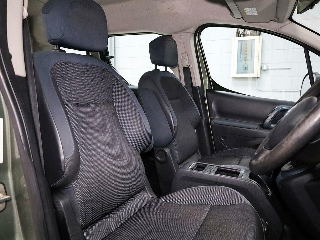 Peugeot Partner Tepee Tepee 1.6 Red #13