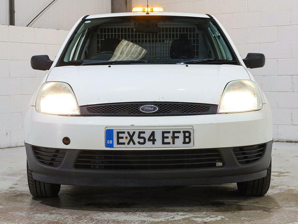Ford Fiesta Tdci Car Derived Van White #5