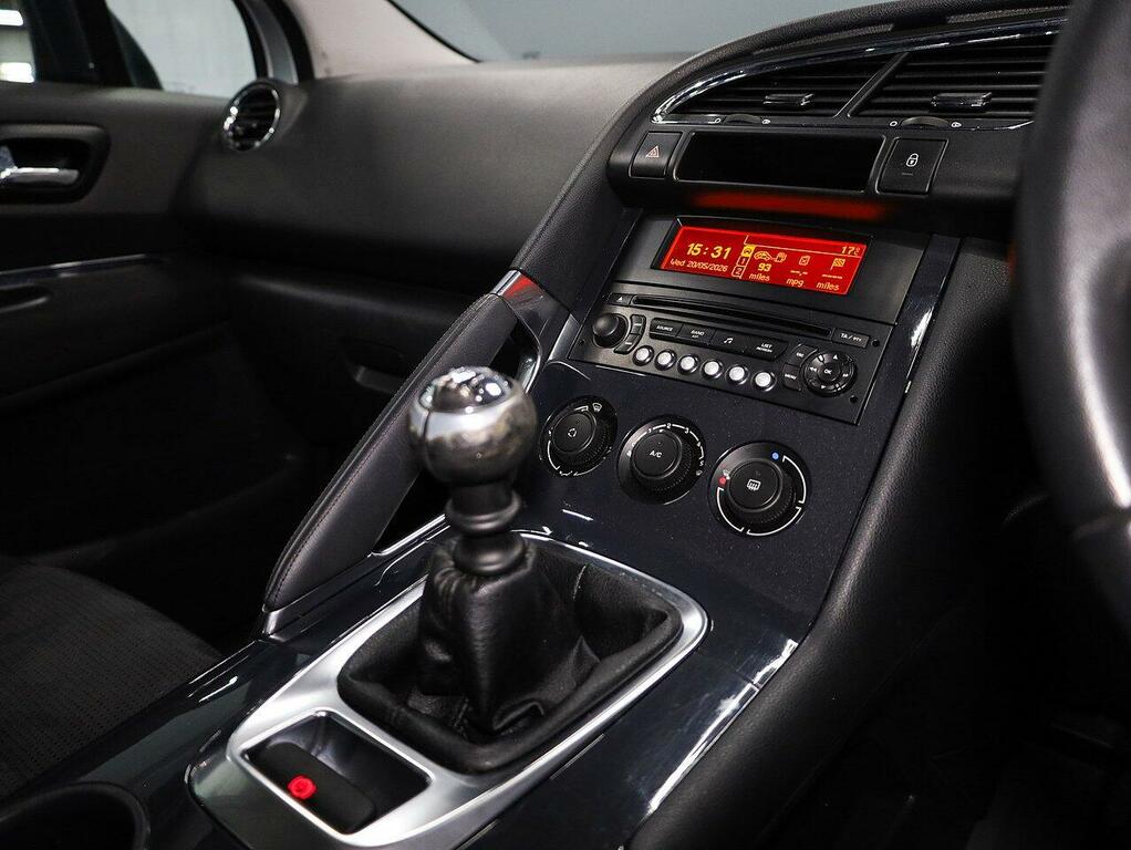 Peugeot 3008 Hdi Sport EK60LVR Silver #4