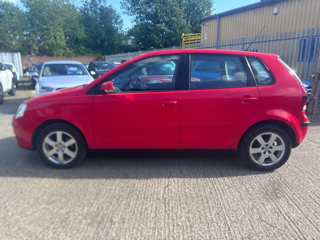 Volkswagen Polo 1.4 Tdi Match Red #5