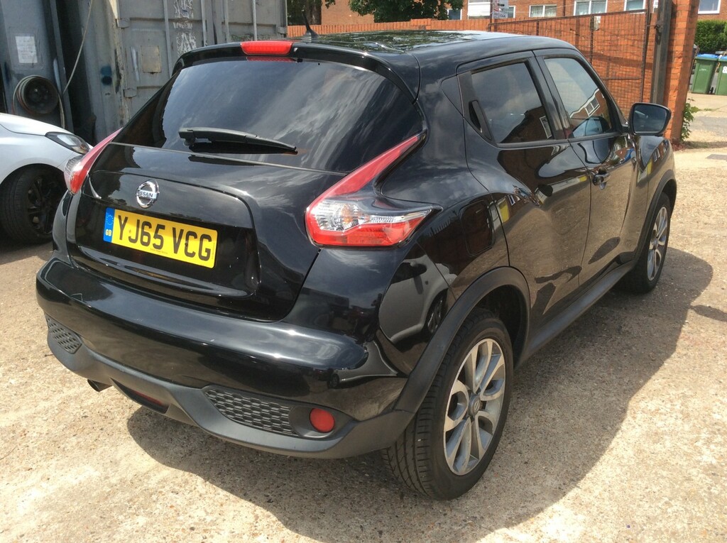 Nissan Juke 1.2 Dig-t Tekna 2015 YJ65VCG Black #4
