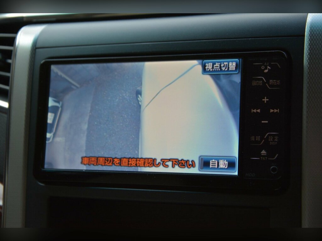 Toyota Alphard Hatchback V-spec 200808 White #36