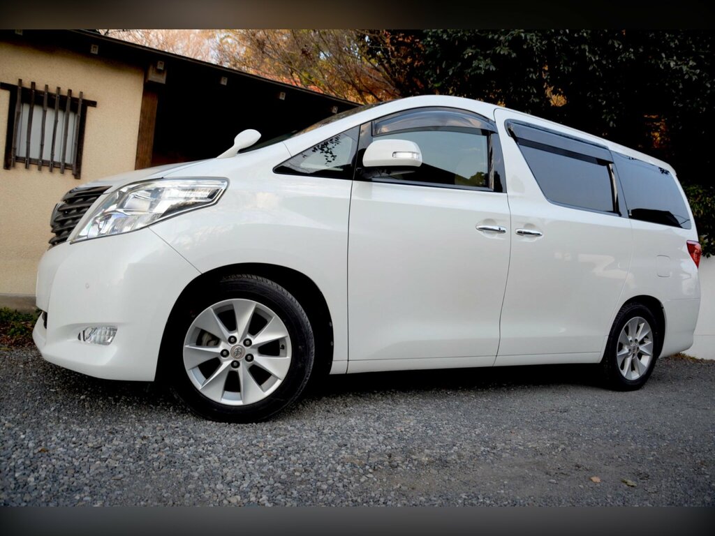 Toyota Alphard Hatchback V-spec 200808 White #10