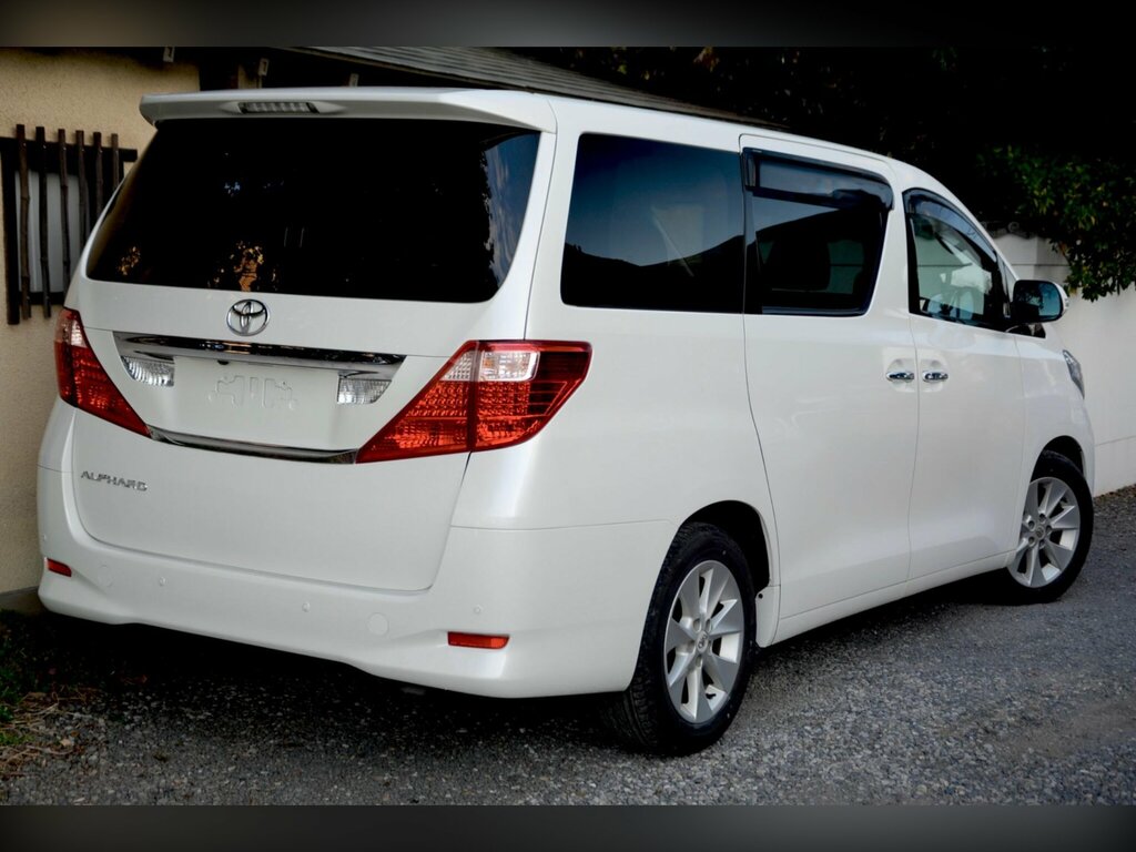 Toyota Alphard Hatchback V-spec 200808 White #6