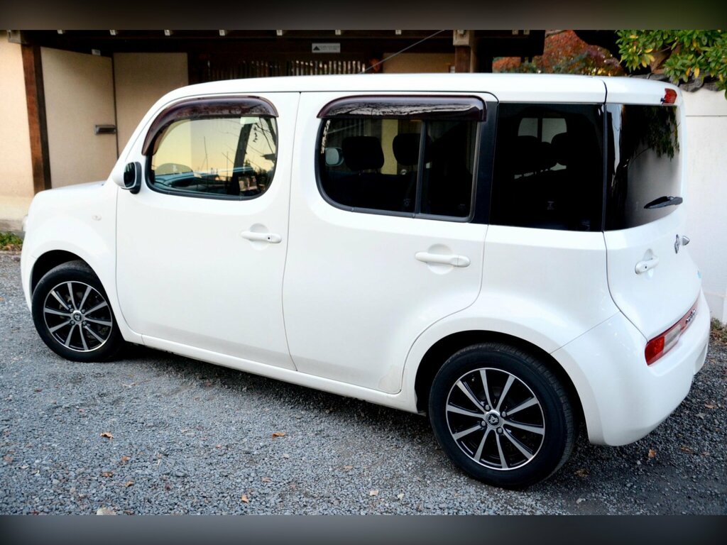 Nissan Cube Kodawari Ltd Edition Model 1.5I On Hold Green #13
