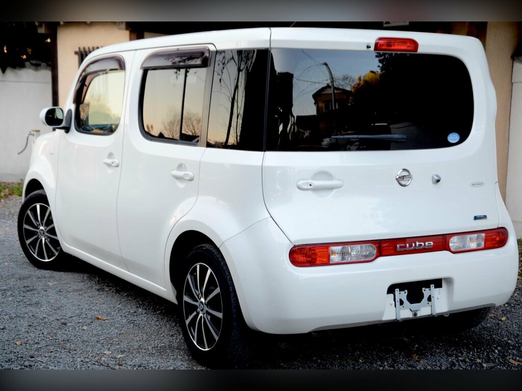 Nissan Cube Kodawari Ltd Edition Model 1.5I On Hold Green #12