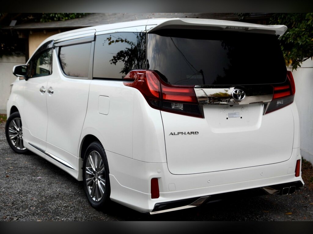 Toyota Alphard 2.5 S A Type Black-modelista Styling White #4