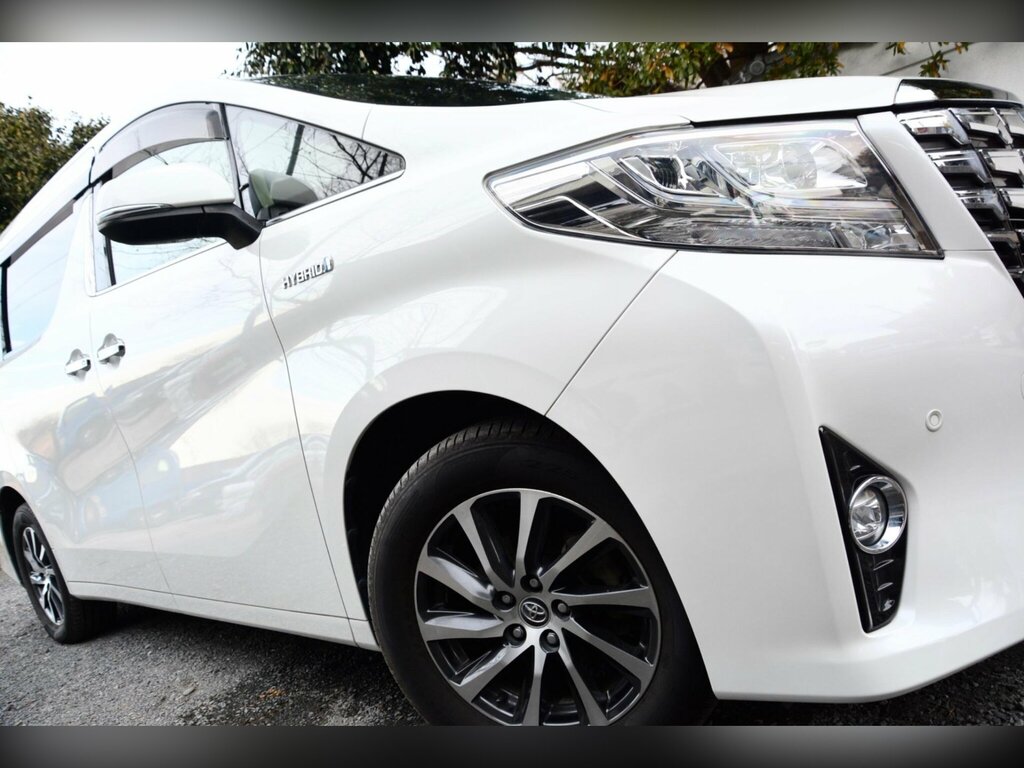 Toyota Alphard 2.5 Hybrid 4Wd Gf Package White #4