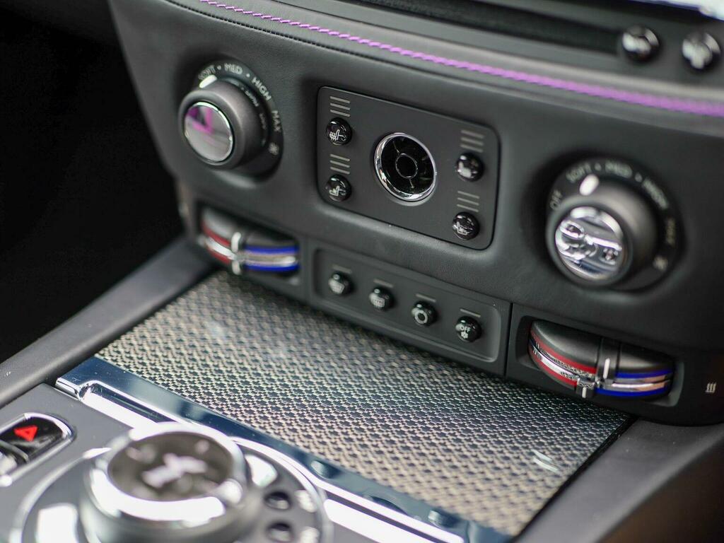 Rolls-Royce Wraith Black Badge Black #17