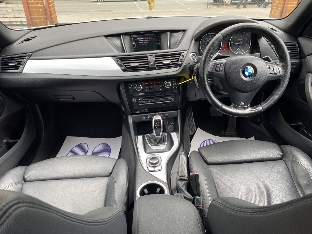 Seat Leon 1.2 Tsi Se Dynamic Technology White