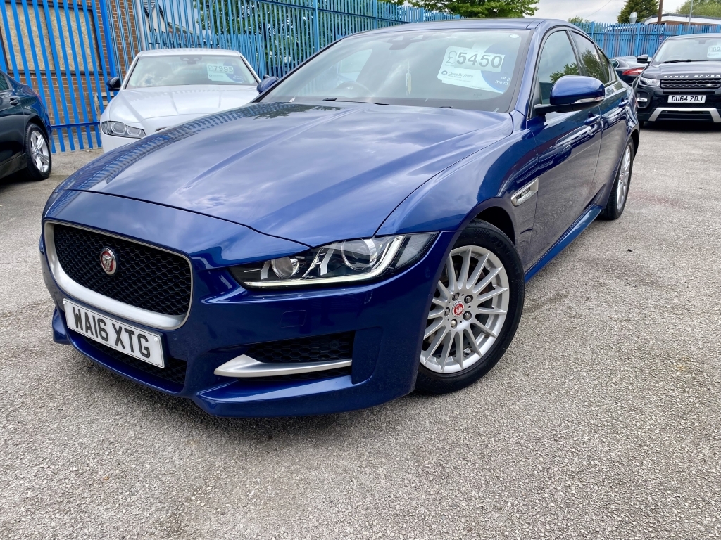 Jaguar XE Saloon 2.0 R-sport WA16XTG Blue #2