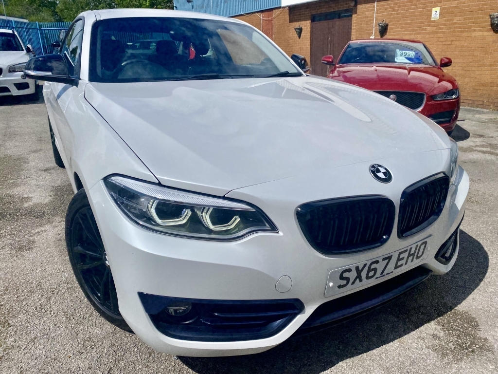 BMW 2 Series Gran Coupe Coupe 1.5 218I Sport White #3