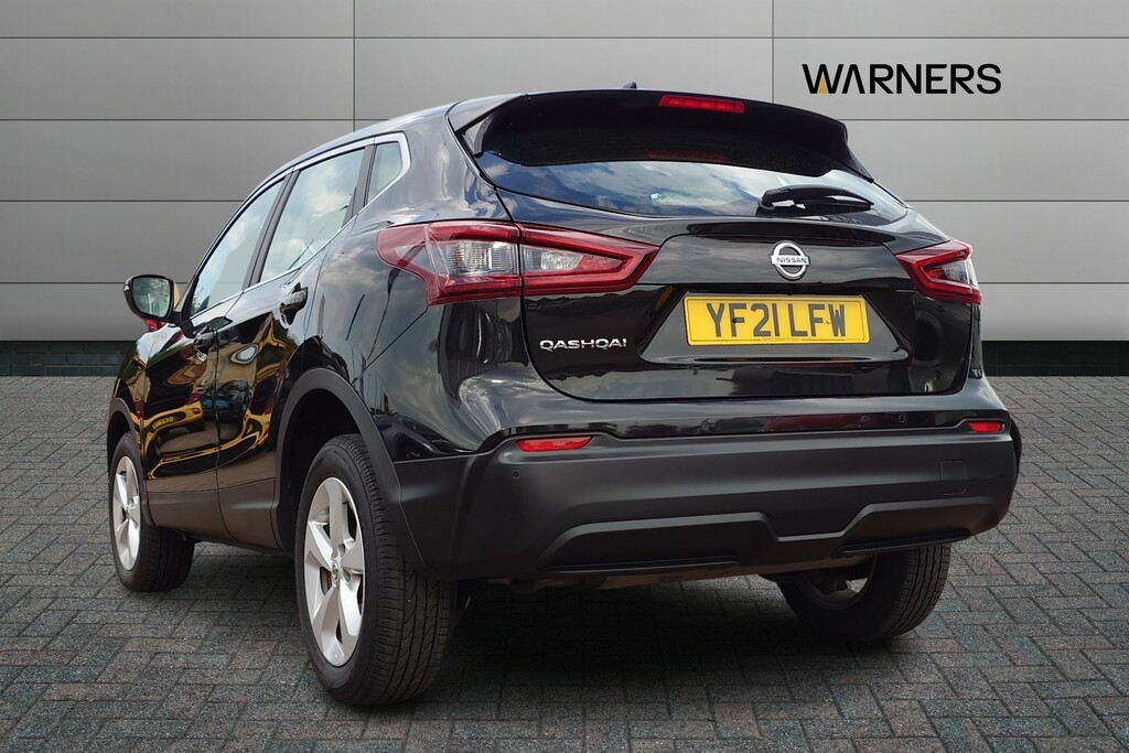 Nissan Qashqai 1.3 Dig-t 160 157 Acenta Premium Dct YF21LFW Black #3
