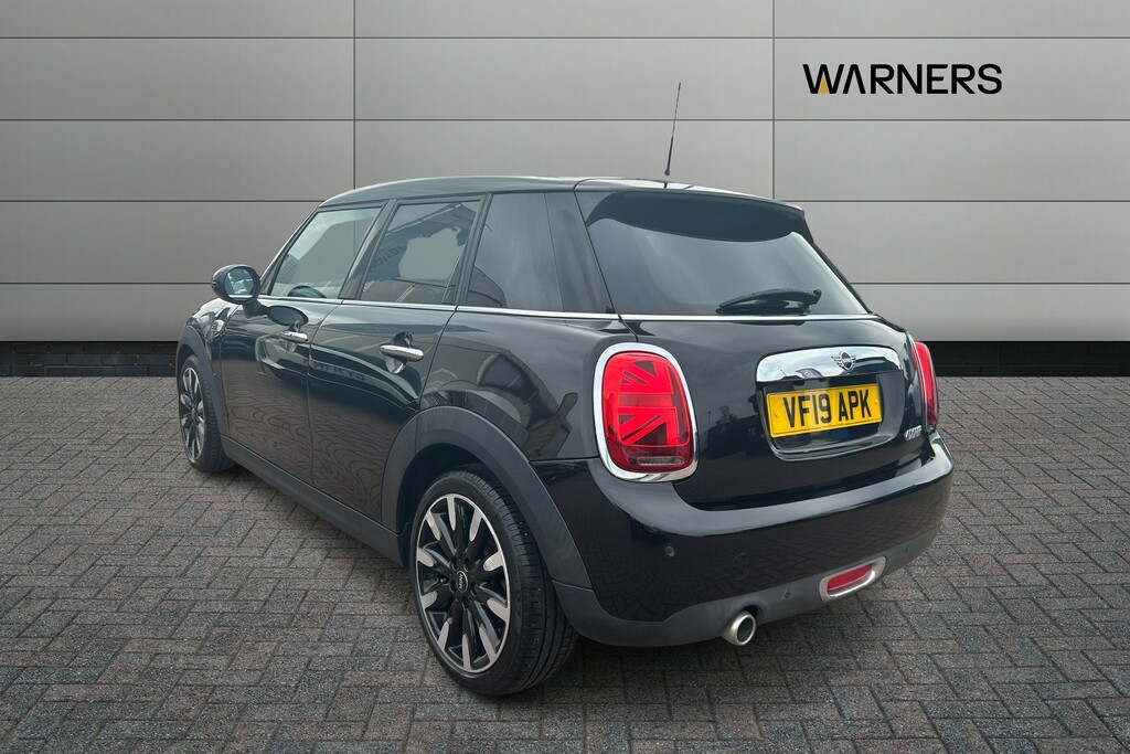 Mini Hatch 1.5 Cooper Exclusive II VF19APK Black #3