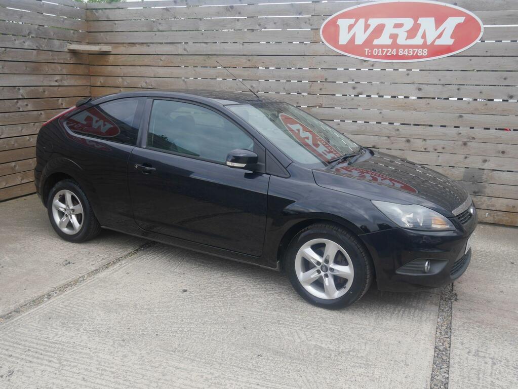 Ford Focus 1.6 Zetec S Hatchback 157 Gkm, Black #2