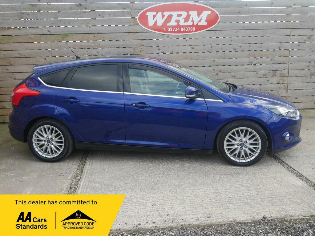 Ford Focus 1.0T Ecoboost Titanium Hatchback Blue