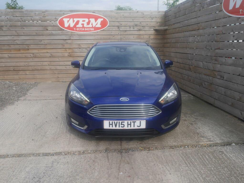 Ford Focus 1.0T Ecoboost Titanium Hatchback HV15HTJ Blue #3