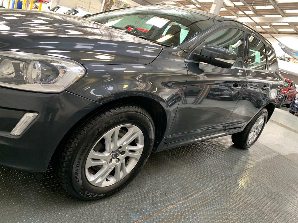 Volvo XC60 2.0 D4 Se Euro 6 Ss DG65PZT #5