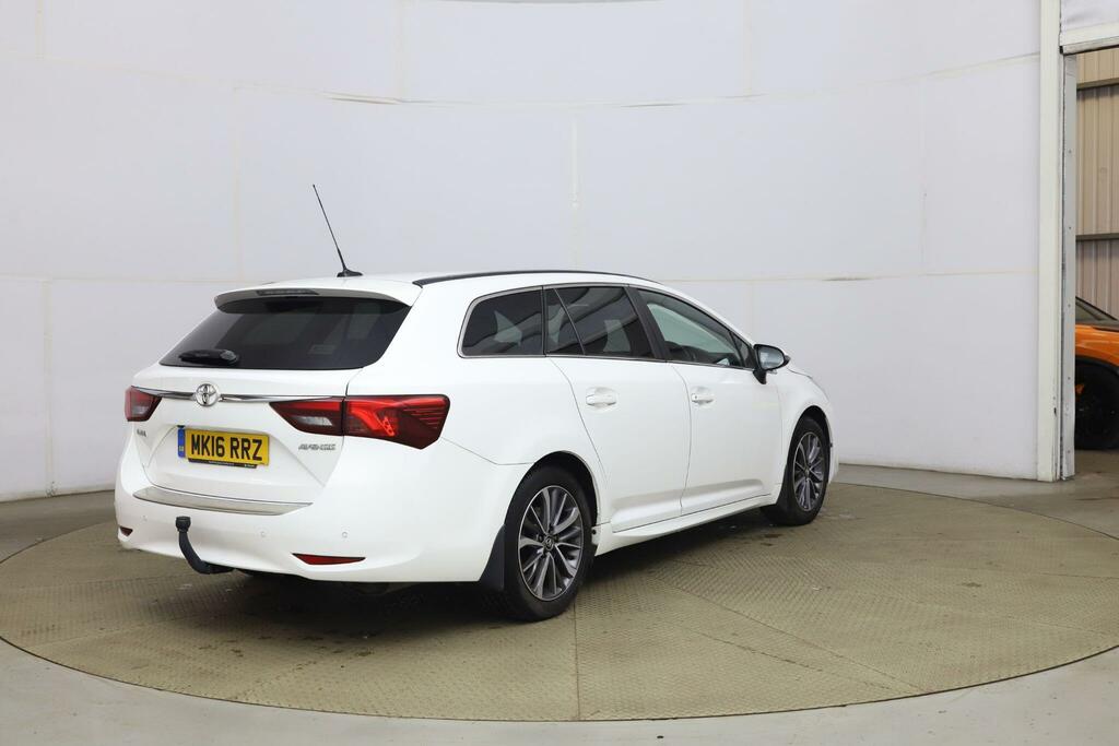 Toyota Avensis 1.8 V-matic Business Edition Plus Touring Spo  #5