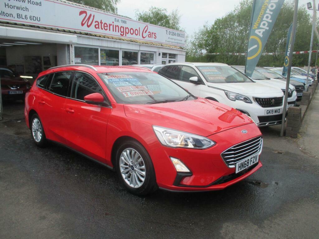 Ford Focus 1.0T Ecoboost Titanium Euro 6 S S Red