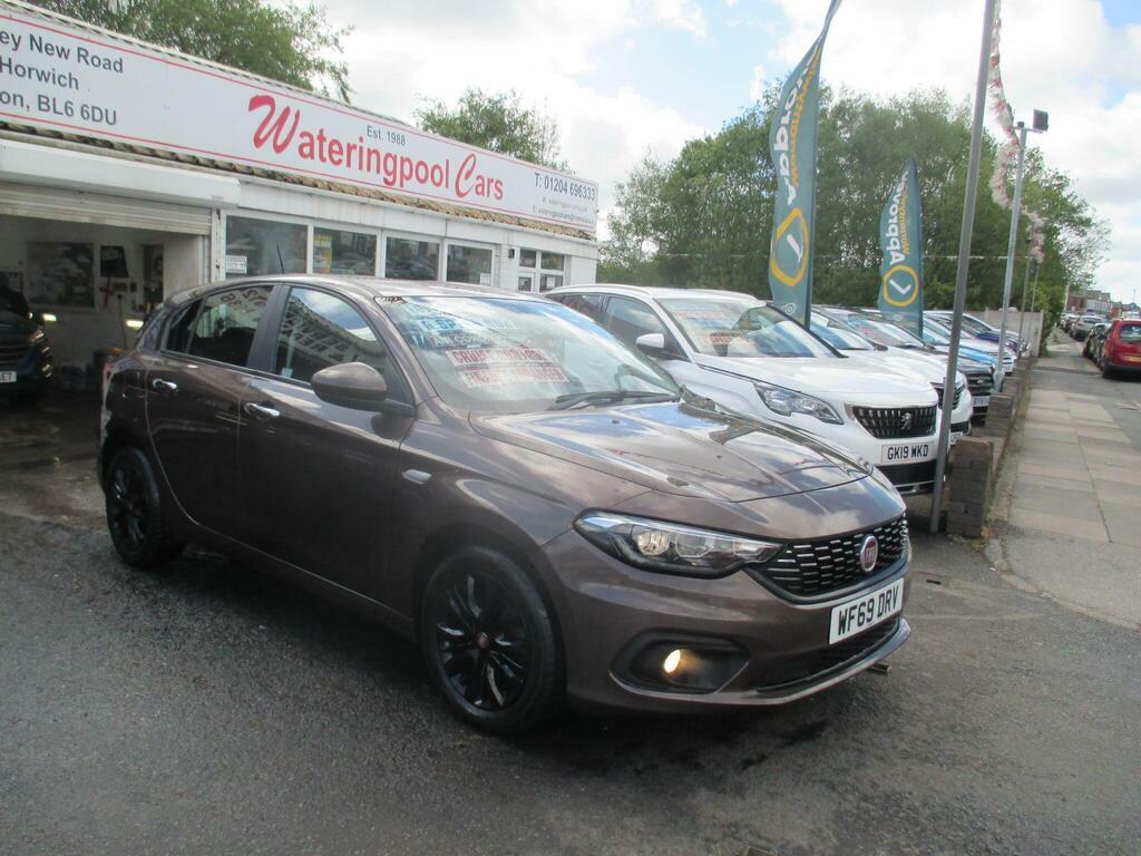 Fiat Tipo 1.4 T-jet Easy Plus Euro 6 S S Brown