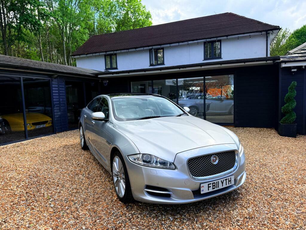 Jaguar XJ 3.0D V6 Portfolio Saloon Silver #2
