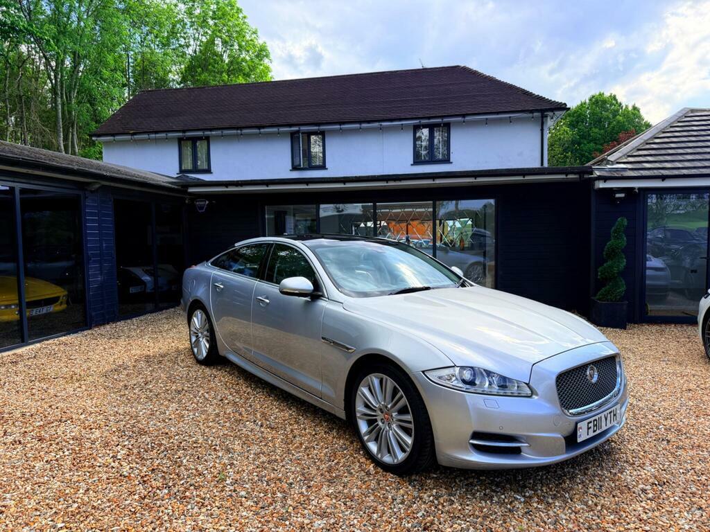 Jaguar XJ 3.0D V6 Portfolio Saloon Silver